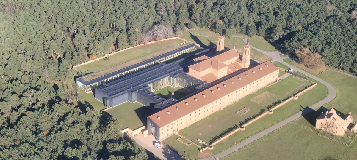 OBRAS DE REHABILITACIÓN Y EFICIENCIA ENERGÉTICA EN EL MONASTERIO NUEVO Y HOSPEDERÍA DE SAN JUAN DE LA PEÑA
