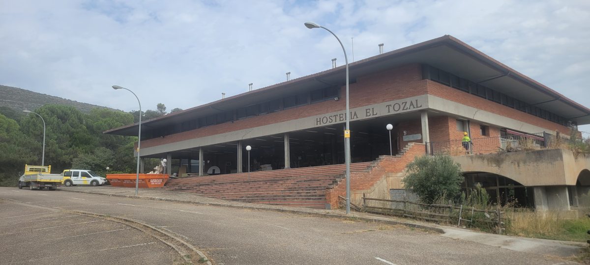 REFORMA HOSTERIA “EL TOZAL” EL GRADO